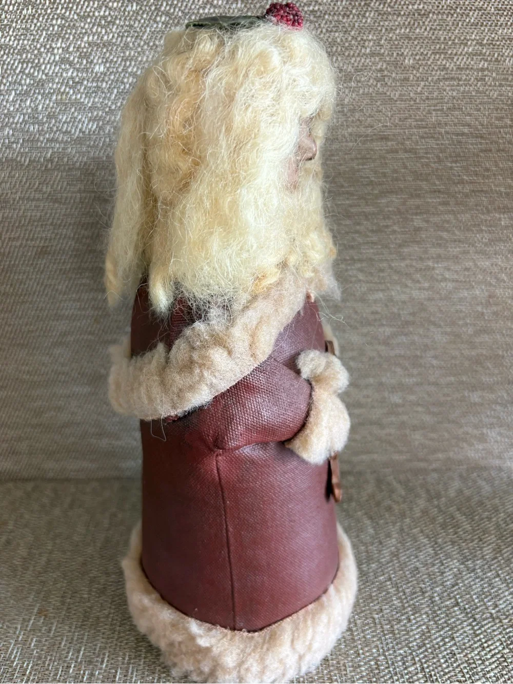 Handmade Primitive Style Folk Art Santa Claus Figurine 1992 Gingerbread Xmas
